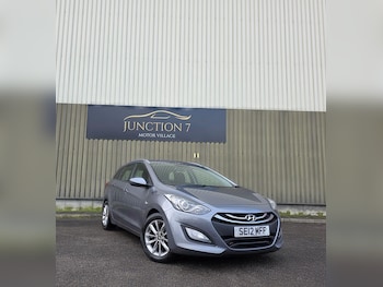 Used Hyundai i30 2012 for sale - 77705588: Photo