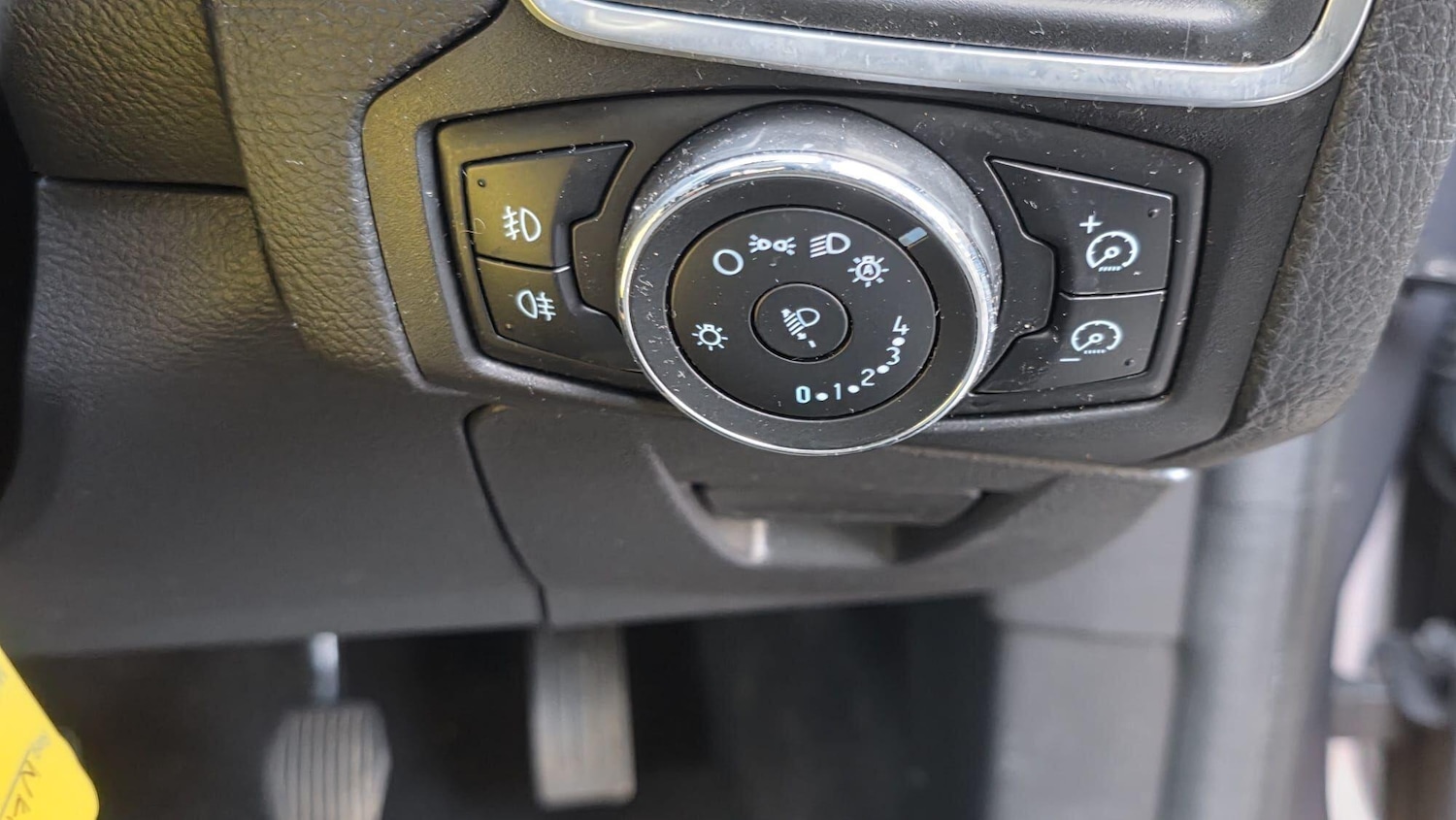 Used Ford Focus 2012 for sale - 77237886: Photo 34