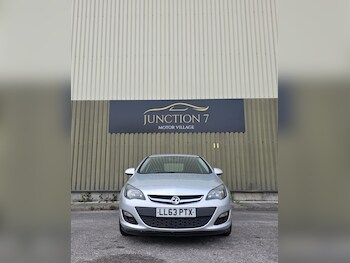 Used Vauxhall Astra 2013 for sale - 78471432: Photo