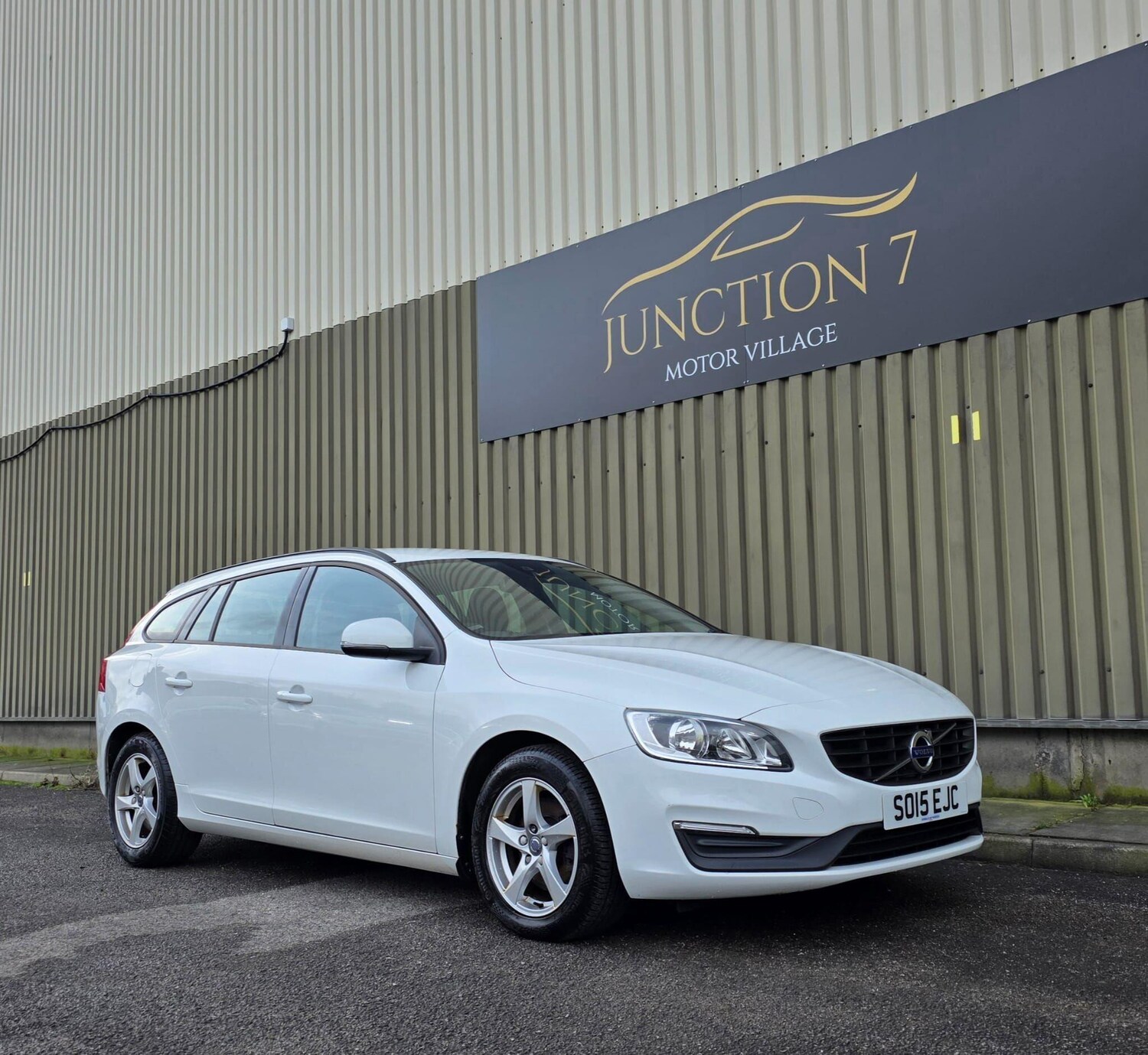 Used Volvo V60 for sale - 77484211: Photo 11