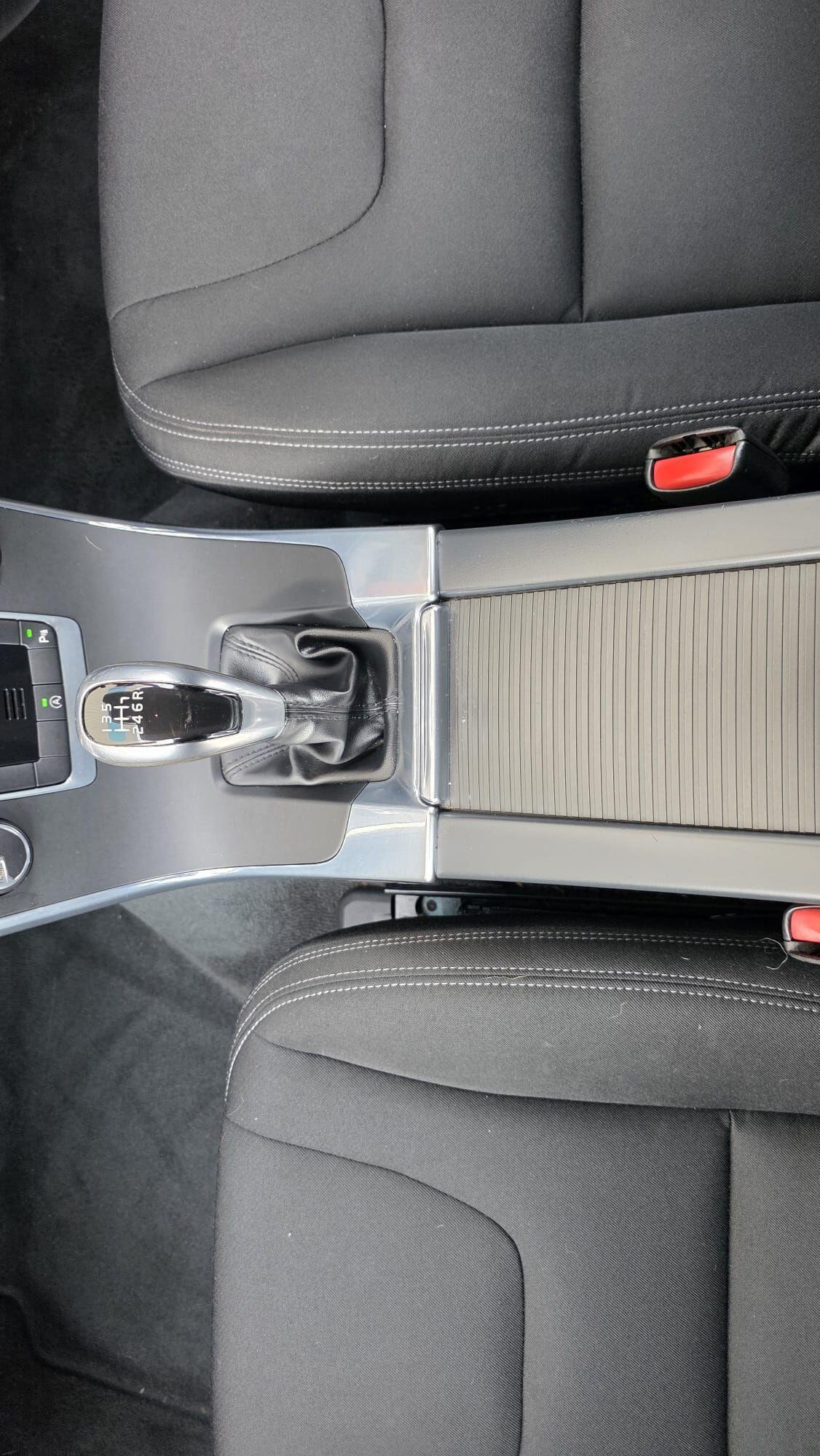 Used Volvo V60 for sale - 77484211: Photo 34