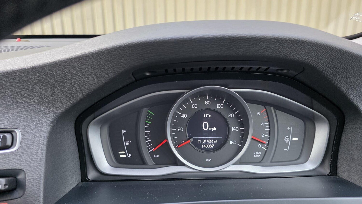 Used Volvo V60 for sale - 77484211: Photo 39