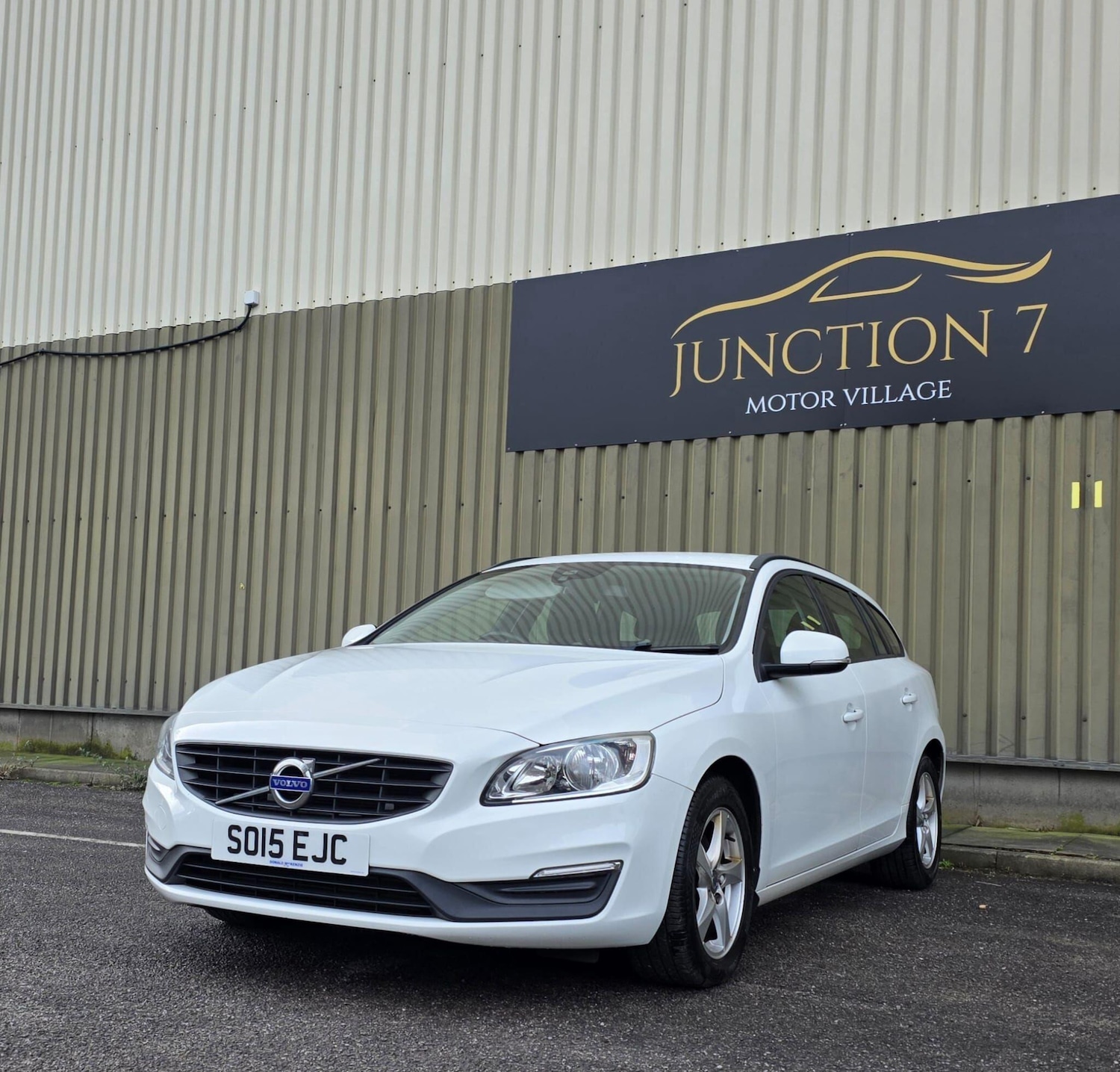 Used Volvo V60 for sale - 77484211: Photo 5