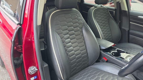 Used Ford Mondeo 2017 for sale - 76283997: Photo 33