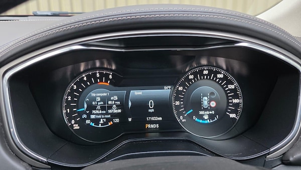 Used Ford Mondeo 2017 for sale - 76283997: Photo 46