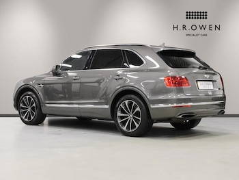 Used Bentley Bentayga 2016 for sale - 78320196: Photo