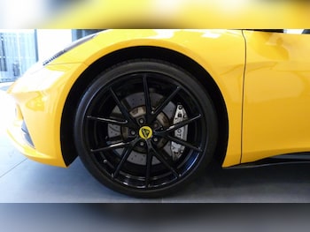 Used Lotus Emira 2023 for sale - 78226552: Photo