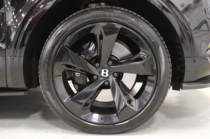 Used Bentley Bentayga 2019 for sale - 76844984: Photo 2