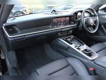 Used Porsche 911 2023 for sale - 77989047: Photo