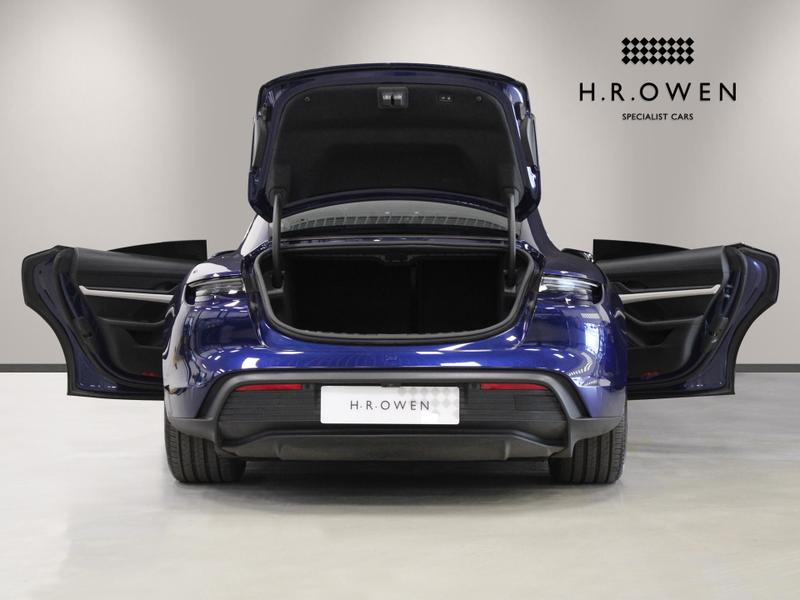 Used Porsche Taycan 2022 for sale - 76405312: Photo 12