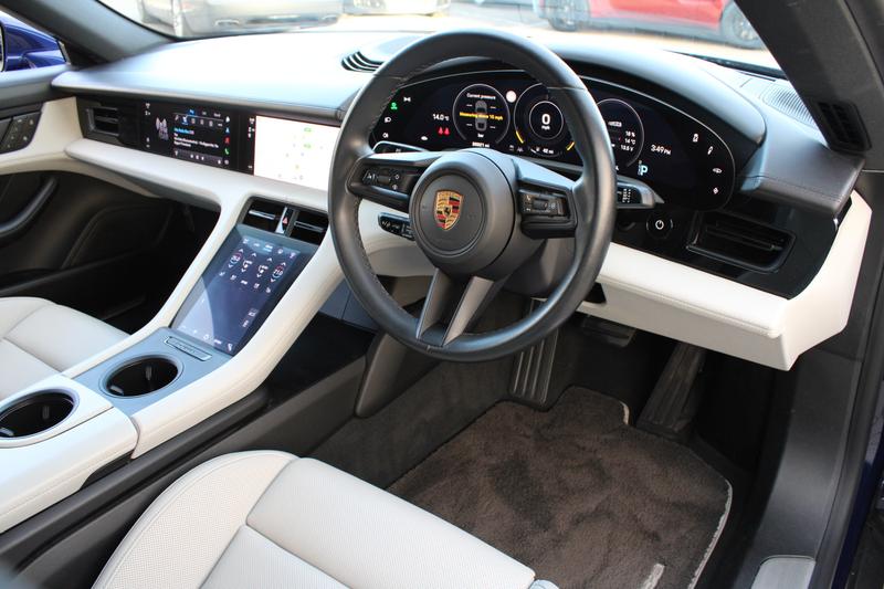 Used Porsche Taycan 2022 for sale - 76405312: Photo 16