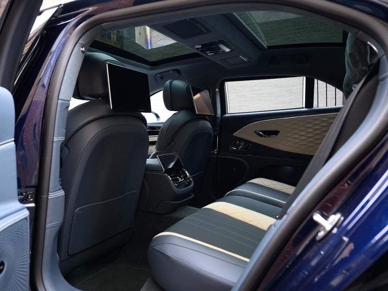 Used Bentley Flying Spur 2024 for sale - 77274988: Photo 25