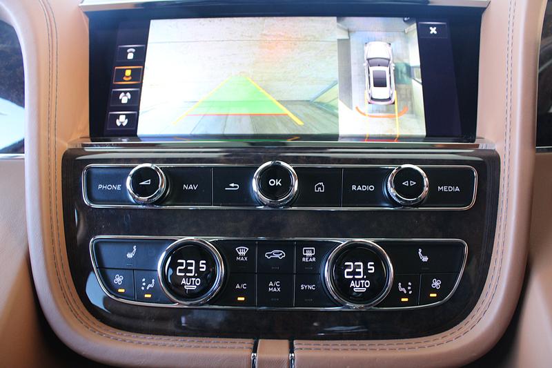 Used Bentley Bentayga 2021 for sale - 76653496: Photo 23