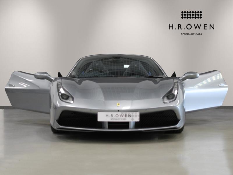 Used Ferrari 488 2017 for sale - 76835631: Photo 10