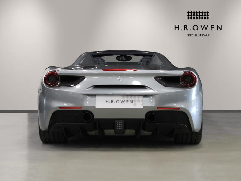 Used Ferrari 488 2017 for sale - 76835631: Photo 11