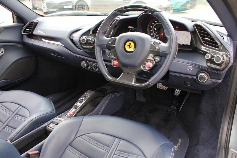 Used Ferrari 488 2017 for sale - 76835631: Photo 19