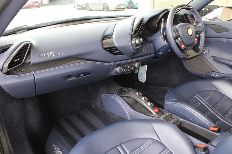 Used Ferrari 488 2017 for sale - 76835631: Photo 3