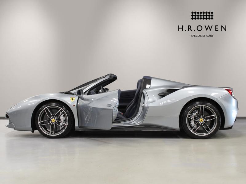 Used Ferrari 488 2017 for sale - 76835631: Photo 8