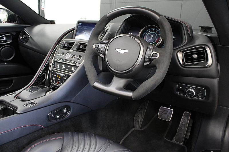 Used Aston Martin DB11 2023 for sale - 76858783: Photo 19
