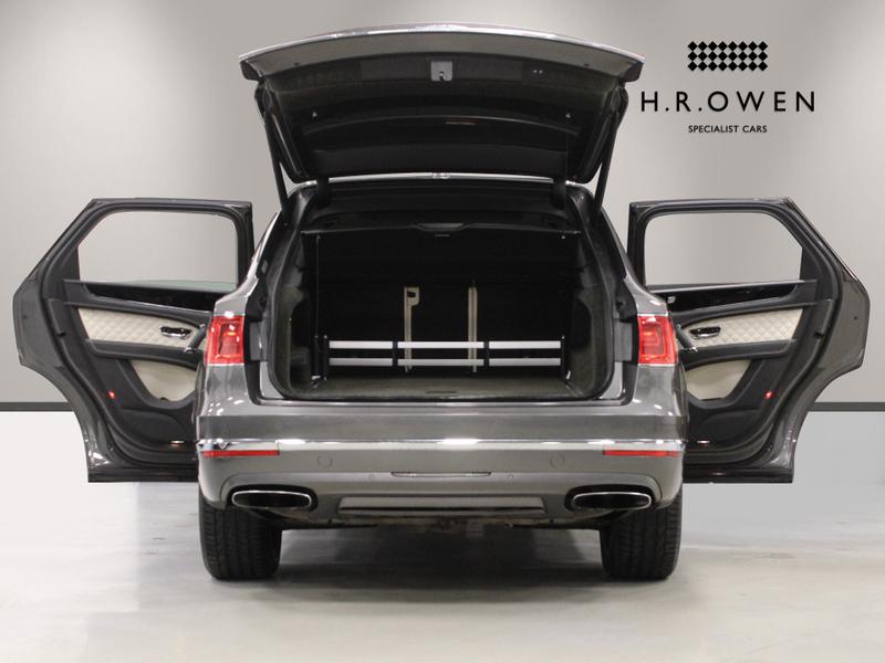 Used Bentley Bentayga 2016 for sale - 76252386: Photo 10