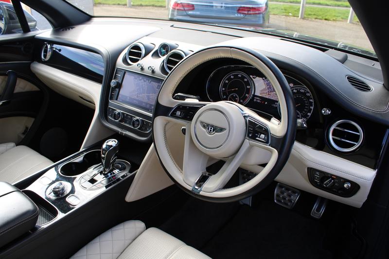 Used Bentley Bentayga 2016 for sale - 76252386: Photo 14