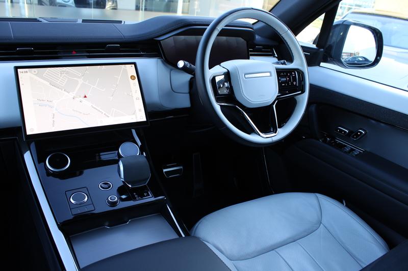 Used Land Rover Range Rover Sport 2023 for sale - 77198916: Photo 3