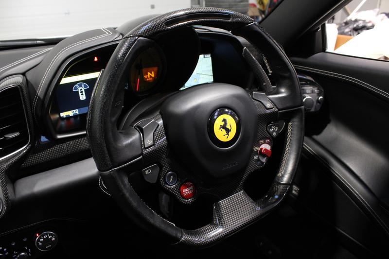Used Ferrari 458 2014 for sale - 77834308: Photo 23