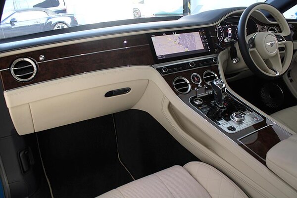 Used Bentley Continental 2019 for sale - 76184528: Photo 3