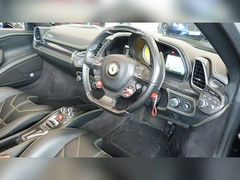 Used Ferrari 458 2013 for sale - 79105460: Photo