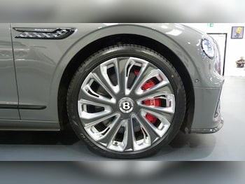 Used Bentley Flying Spur 2024 for sale - 78226547: Photo