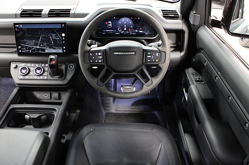 Used Land Rover Defender 2023 for sale - 76738839: Photo 15