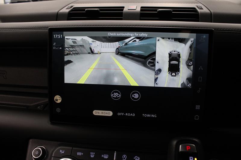 Used Land Rover Defender 2023 for sale - 76738839: Photo 22