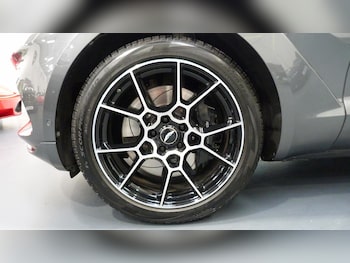 Used Aston Martin DBX 2024 for sale - 78593152: Photo