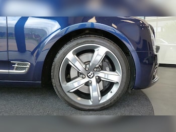 Used Bentley Mulsanne 2016 for sale - 78582076: Photo