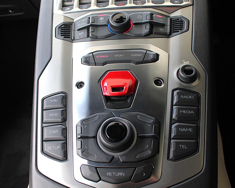 Used Lamborghini Aventador 2011 for sale - 76504604: Photo 25