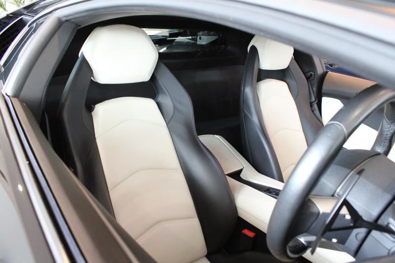 Used Lamborghini Aventador 2011 for sale - 76504604: Photo 8