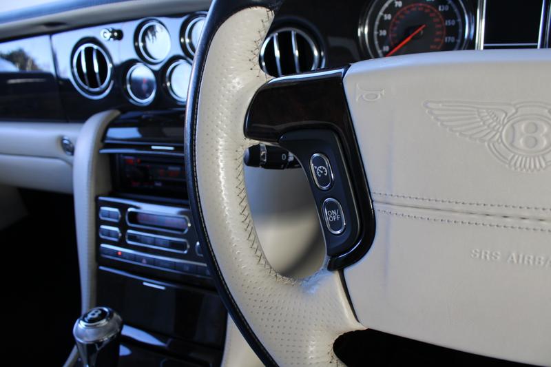 Used Bentley Brooklands 2010 for sale - 76738824: Photo 23