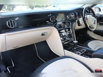 Used Bentley Mulsanne 2015 for sale - 76067698: Photo 3