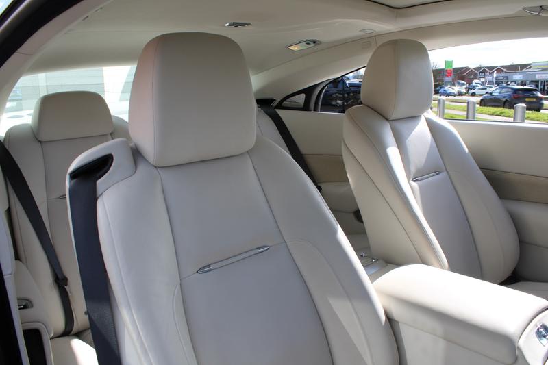 Used Rolls-Royce Wraith 2017 for sale - 77138398: Photo 17