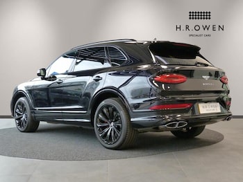 Used Bentley Bentayga 2021 for sale - 78556210: Photo