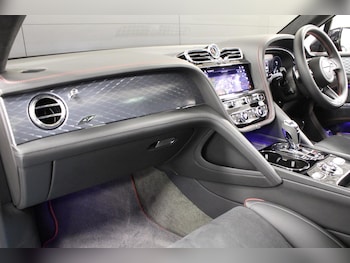 Used Bentley Bentayga 2023 for sale - 78903559: Photo