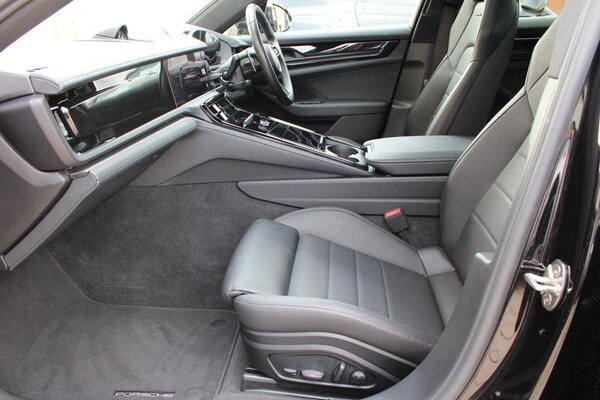 Used Porsche Panamera 2024 for sale - 75511938: Photo 3