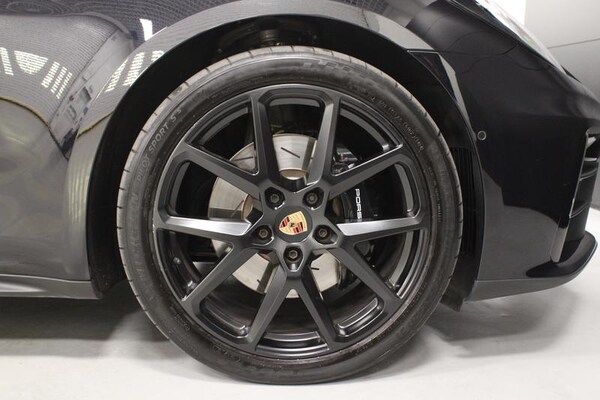 Used Porsche Panamera 2024 for sale - 75511938: Photo 4