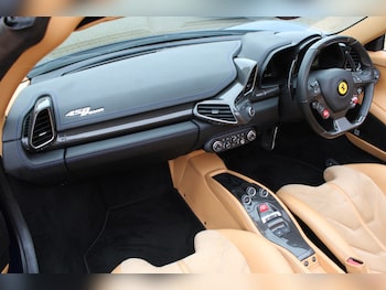 Used Ferrari 458 2013 for sale - 78945367: Photo