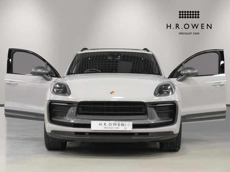 Used Porsche Macan 2023 for sale - 77106629: Photo 10