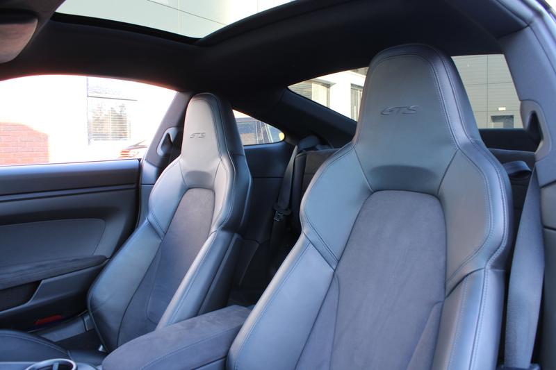 Used Porsche 911 2022 for sale - 77616274: Photo 17