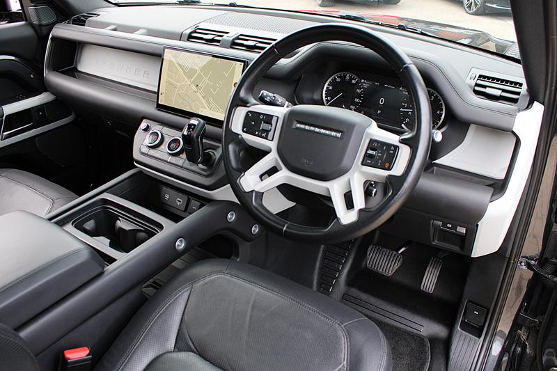 Used Land Rover Defender 2023 for sale - 78067524: Photo 14