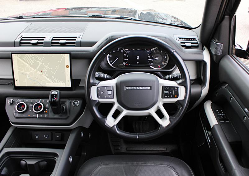 Used Land Rover Defender 2023 for sale - 78067524: Photo 15