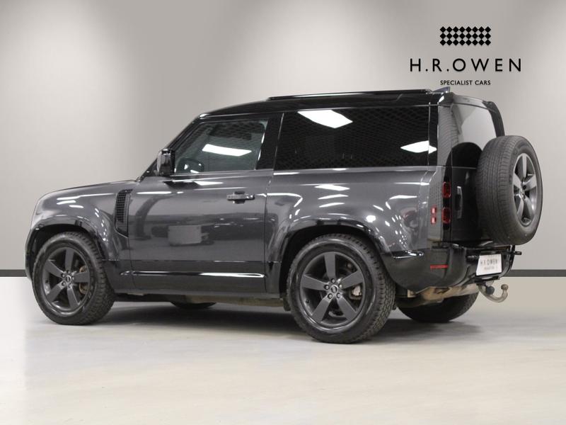 Used Land Rover Defender 2023 for sale - 78067524: Photo 2