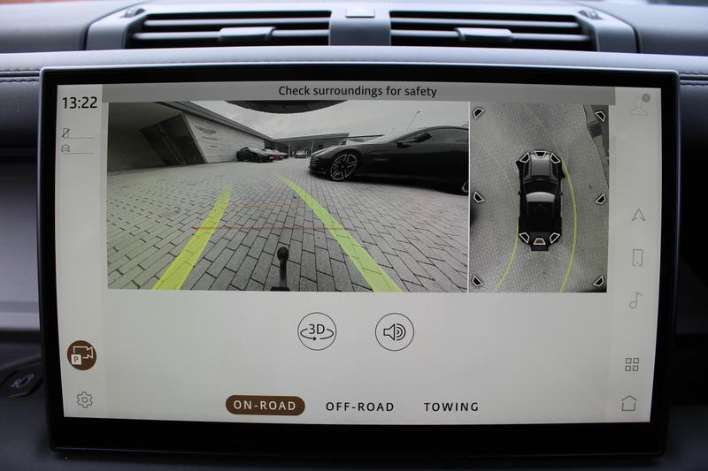 Used Land Rover Defender 2023 for sale - 78067524: Photo 24